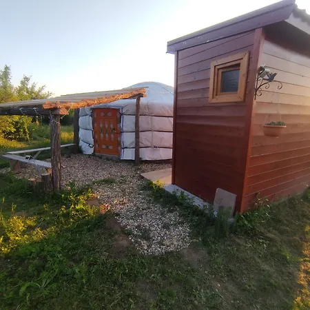 Duva Mongolska Yurta Apartment Bistrica (Branicevo)